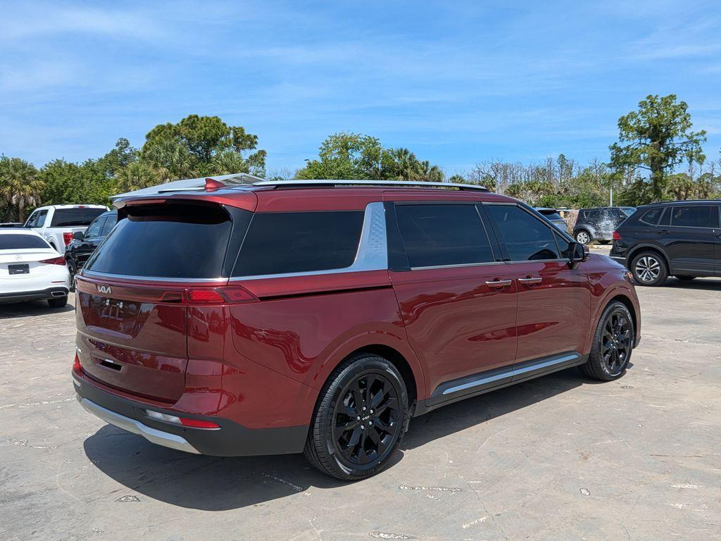 used 2024 Kia Carnival car, priced at $39,364