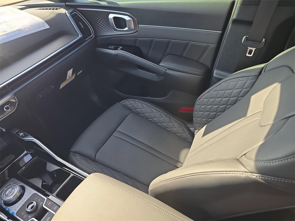 new 2026 Kia Sorento Hybrid car, priced at $46,332