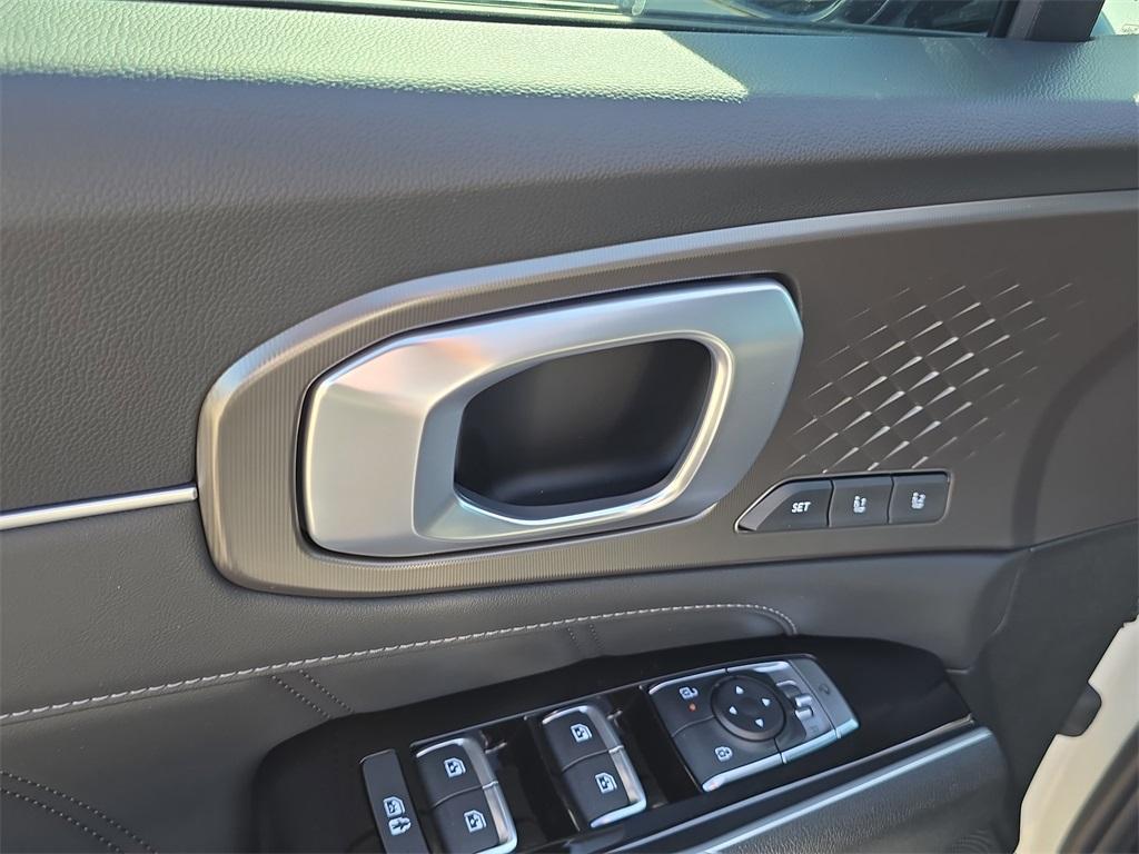 new 2026 Kia Sorento Hybrid car, priced at $46,332