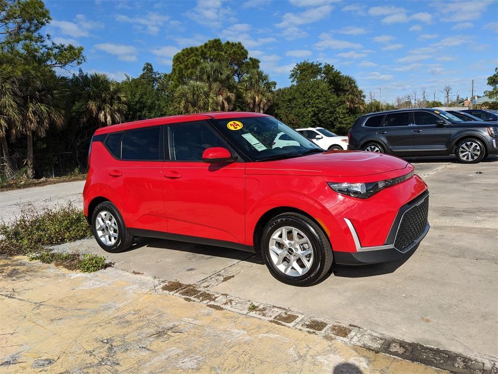 used 2024 Kia Soul car, priced at $16,572