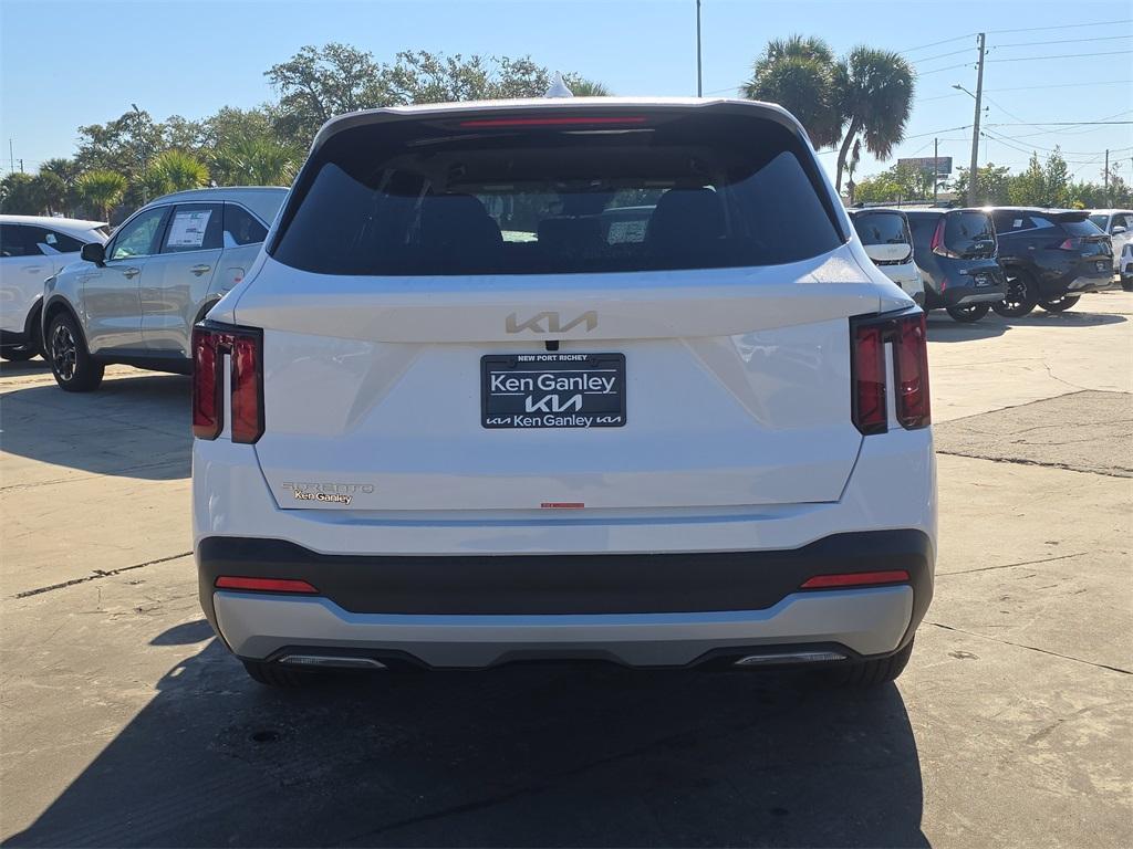 new 2026 Kia Sorento car, priced at $31,646