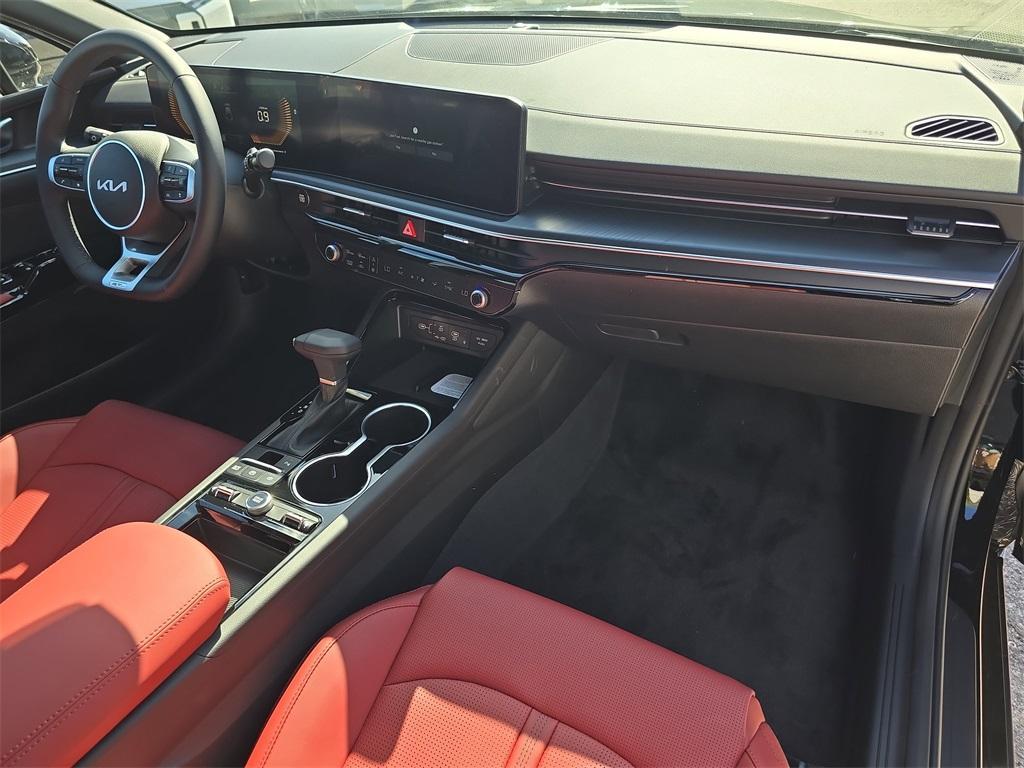 new 2026 Kia K5 car, priced at $30,293