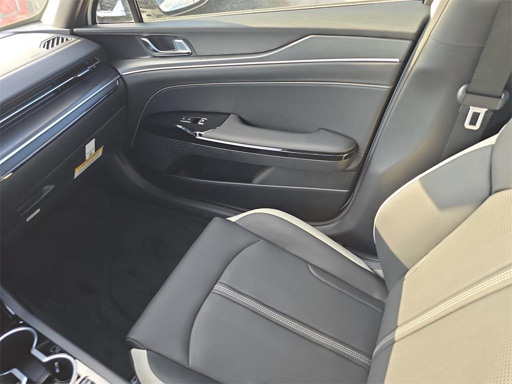 new 2026 Kia K5 car, priced at $29,893