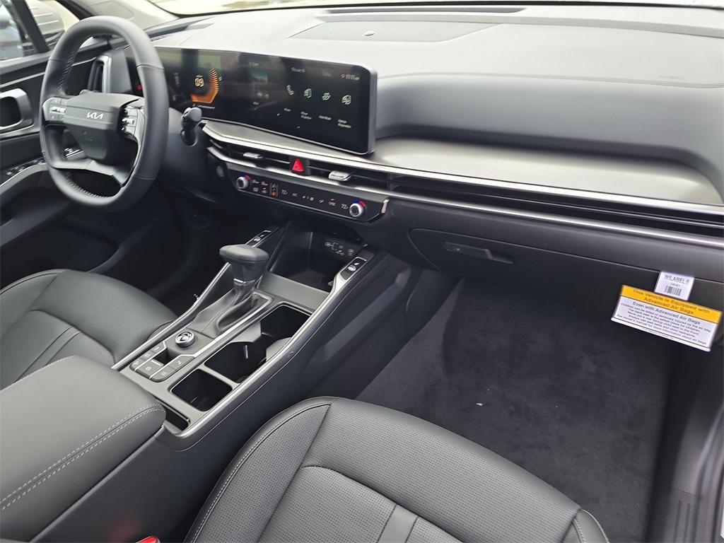 new 2026 Kia Sorento car, priced at $35,694