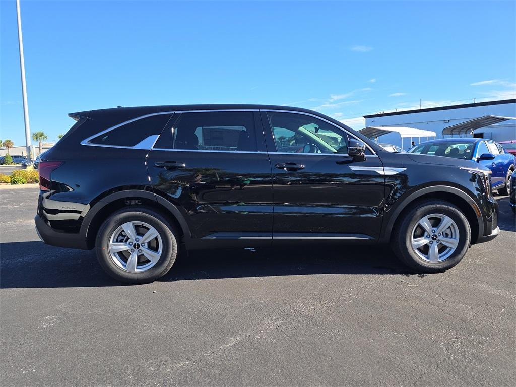new 2026 Kia Sorento car, priced at $31,182