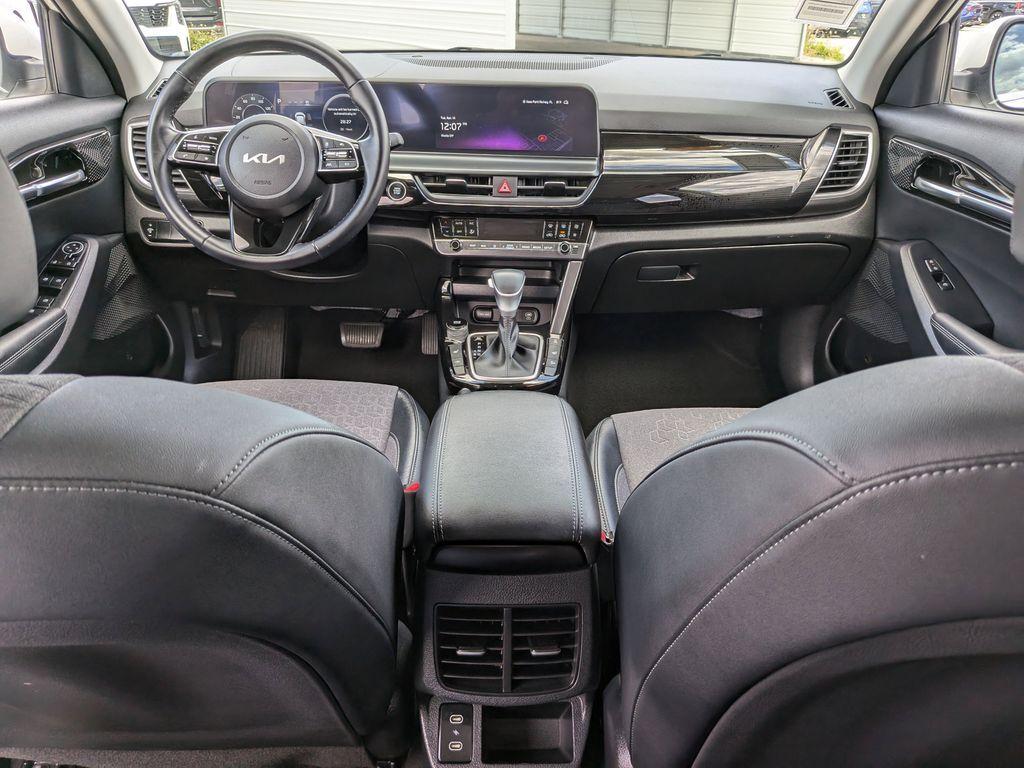 used 2024 Kia Seltos car, priced at $22,991