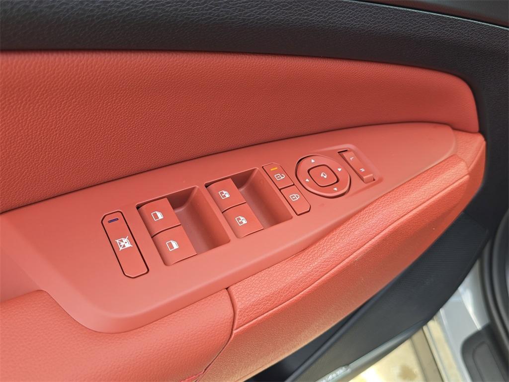 new 2026 Kia Sportage car, priced at $37,010