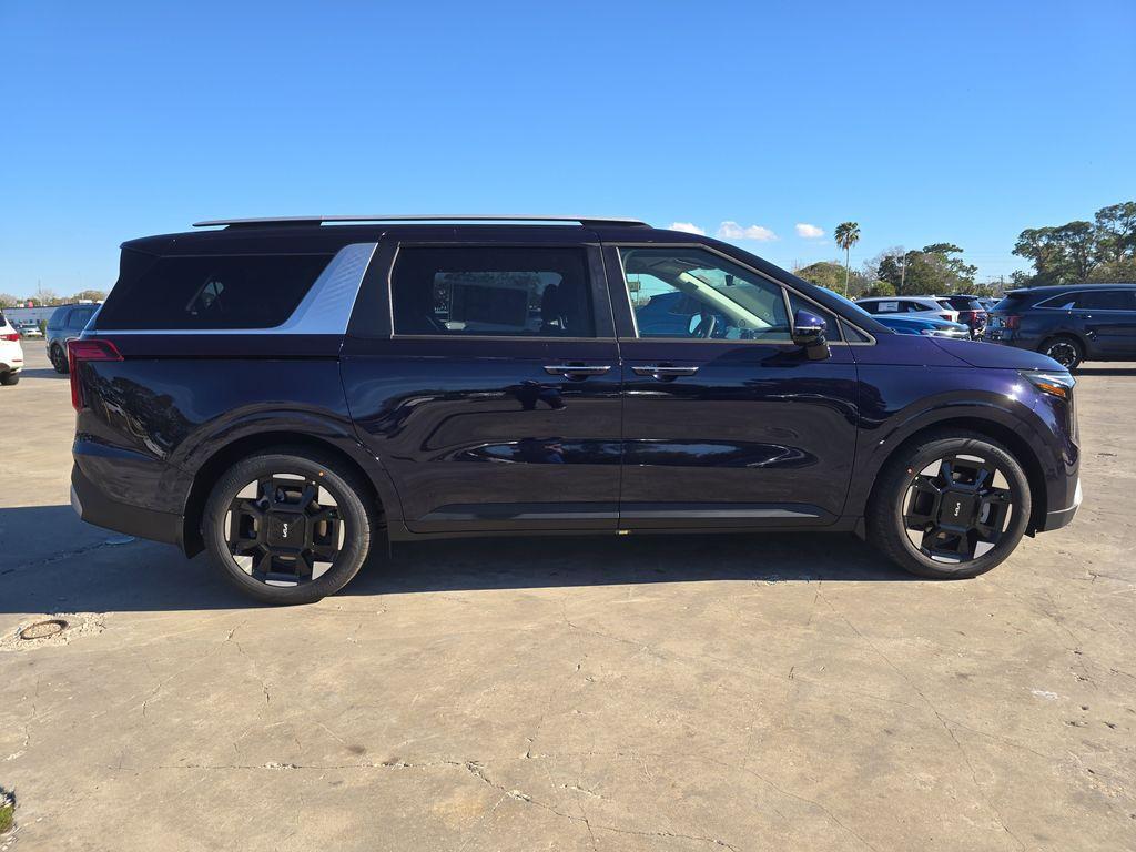 new 2026 Kia Carnival car, priced at $41,092
