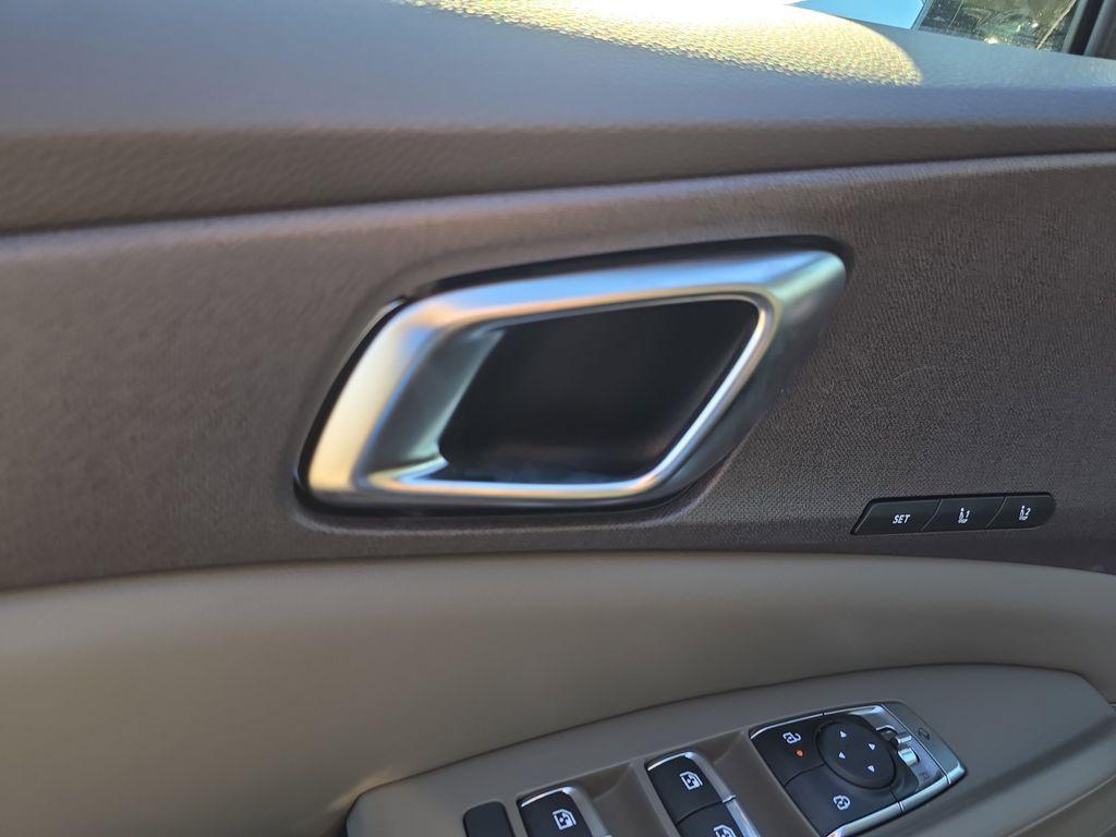 new 2026 Kia Carnival car, priced at $41,092