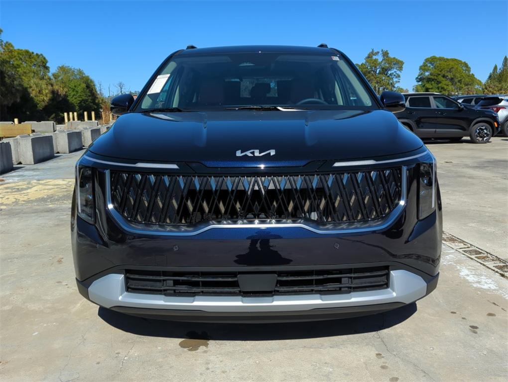 new 2026 Kia Carnival Hybrid car, priced at $40,747