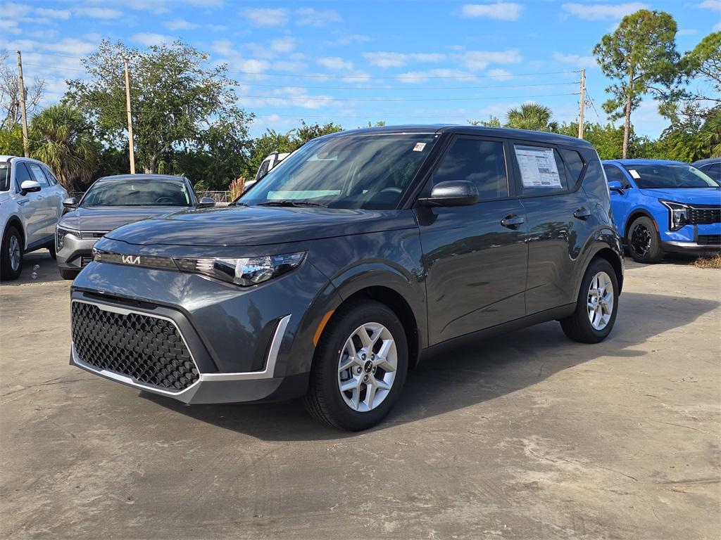 new 2025 Kia Soul car, priced at $21,770