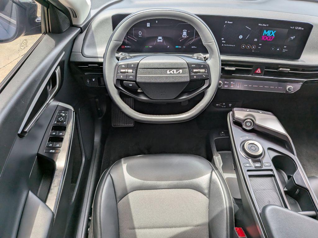 used 2025 Kia EV6 car, priced at $30,864
