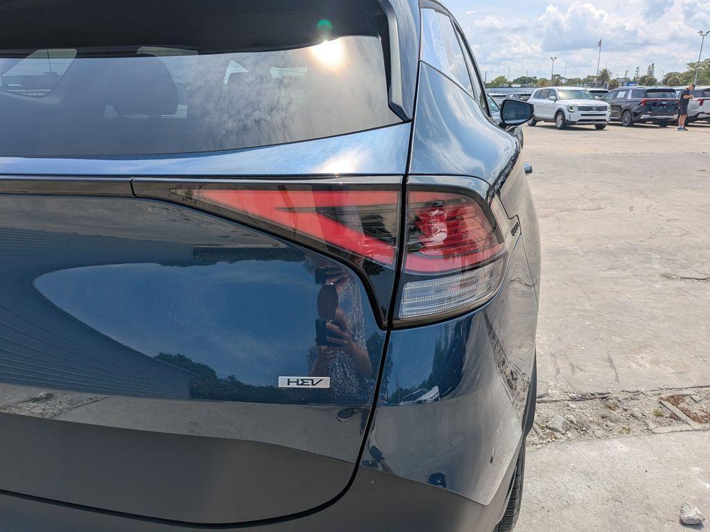 used 2023 Kia Sportage Hybrid car, priced at $25,791