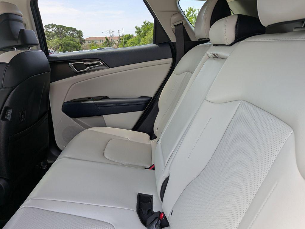 used 2023 Kia Sportage Hybrid car, priced at $25,791