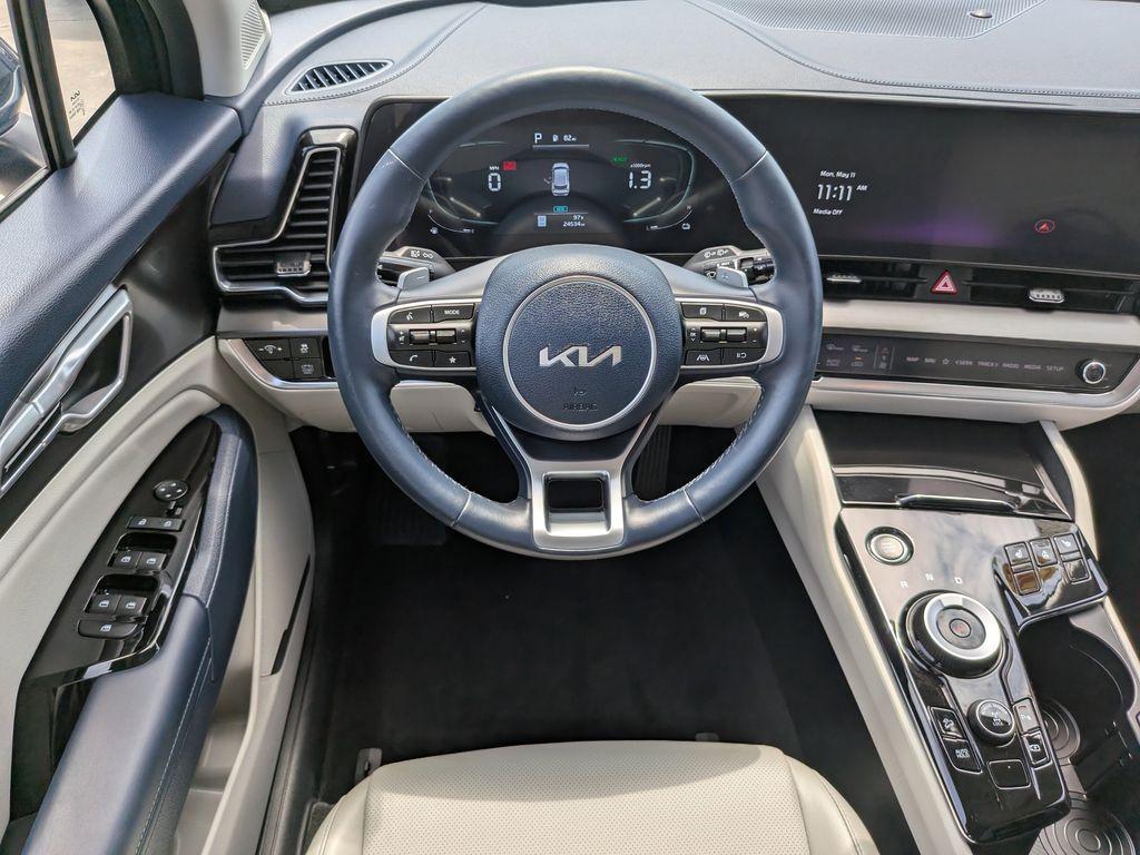 used 2023 Kia Sportage Hybrid car, priced at $25,791