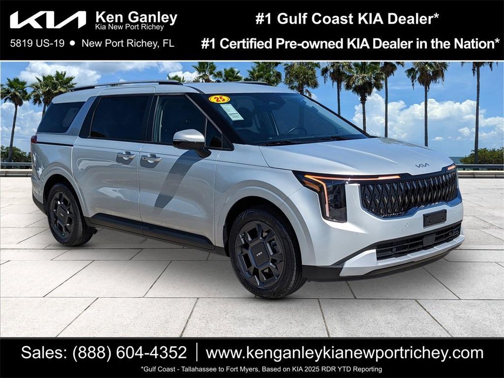 used 2025 Kia Carnival Hybrid car, priced at $35,902