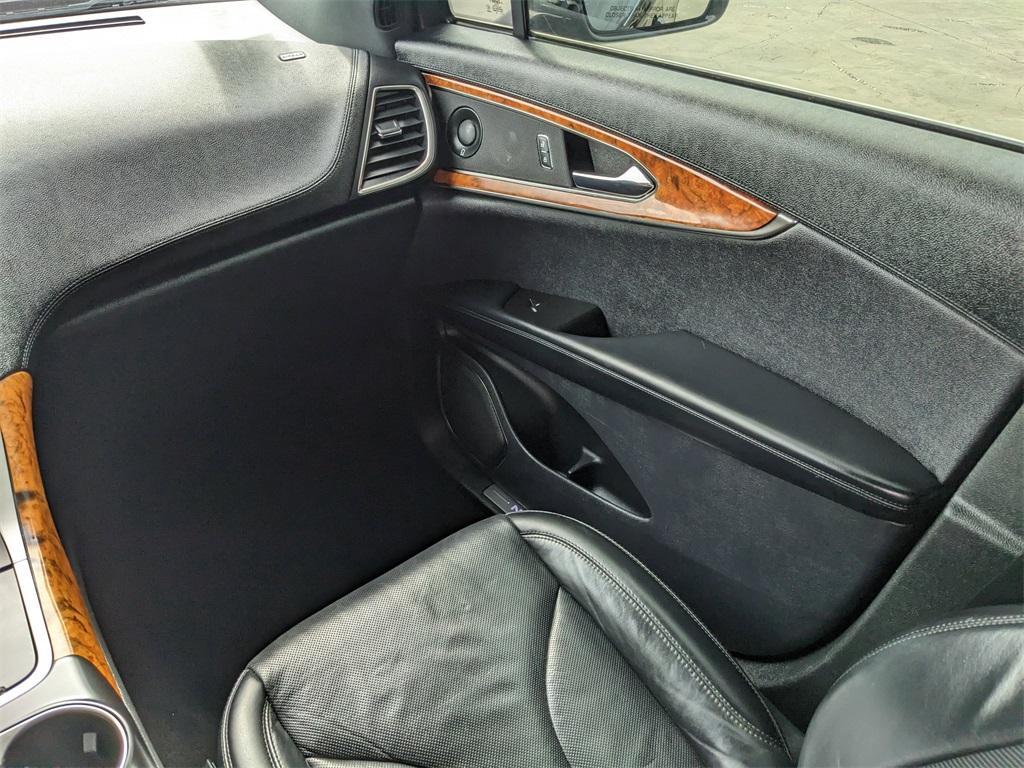 used 2020 Lincoln Nautilus car, priced at $19,992