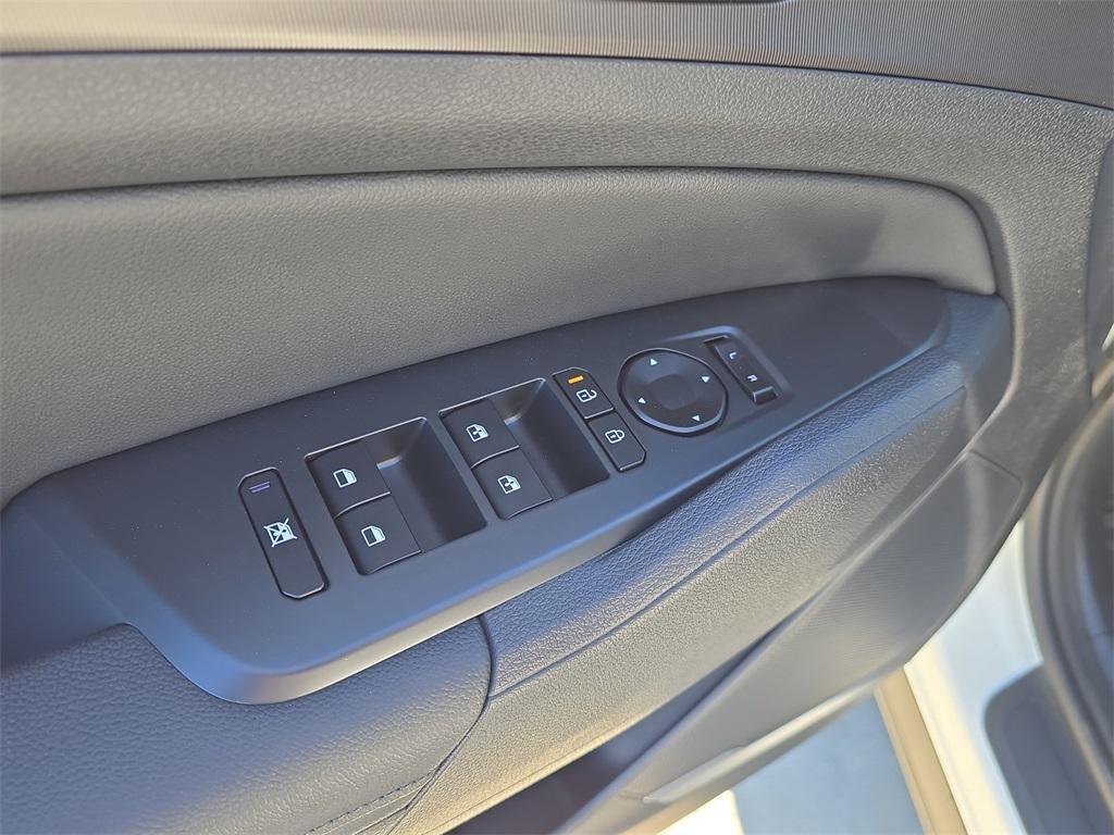 new 2026 Kia Sportage Hybrid car, priced at $34,629