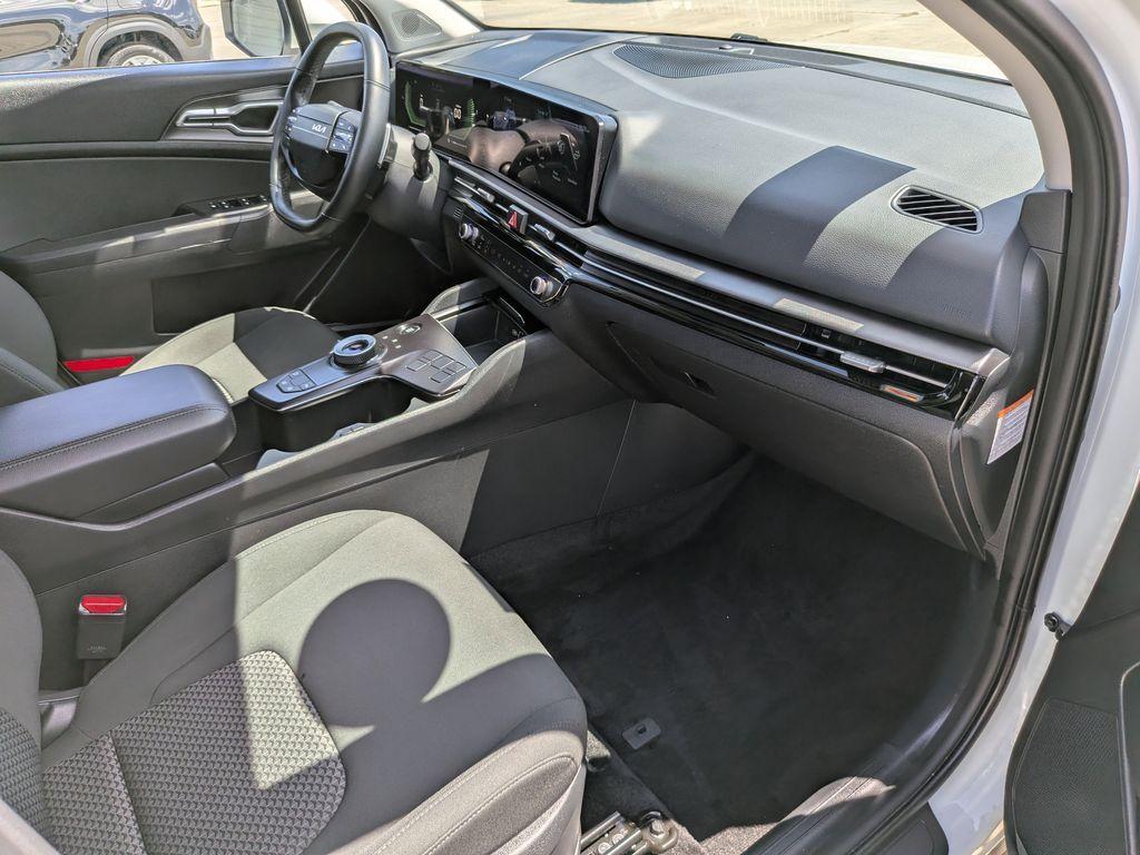 used 2026 Kia Sportage Hybrid car, priced at $27,095