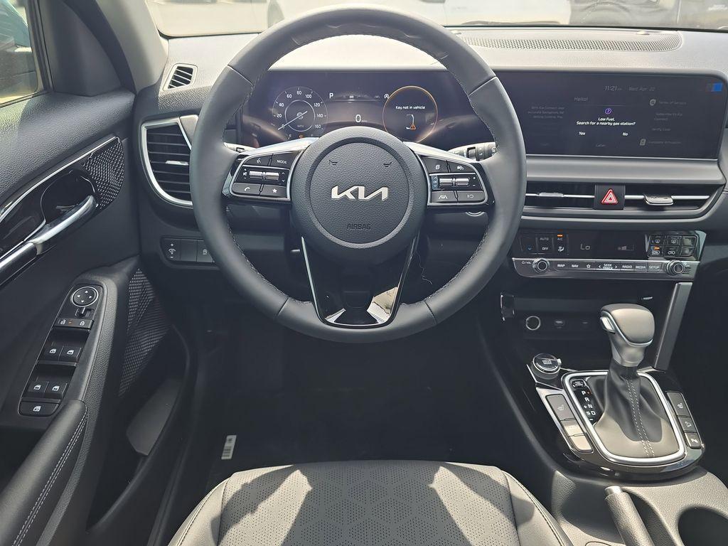 new 2026 Kia Seltos car, priced at $25,993