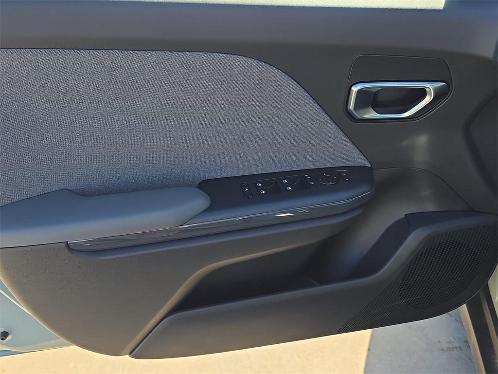 new 2025 Kia K4 car, priced at $23,931