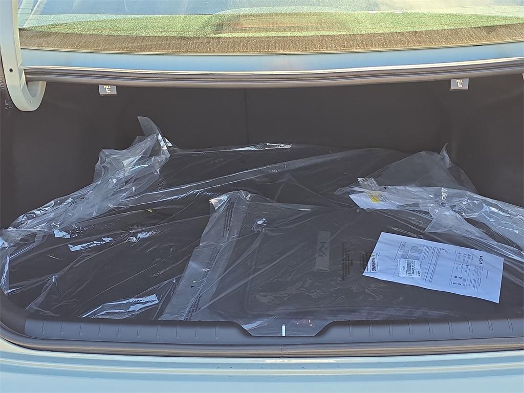 new 2025 Kia K4 car, priced at $23,931