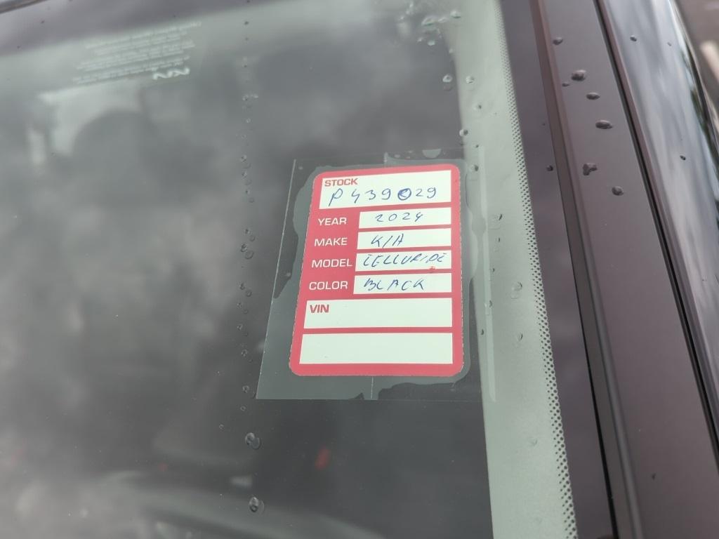 used 2024 Kia Telluride car, priced at $39,991