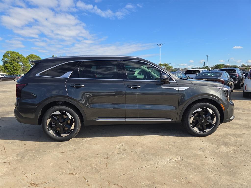 new 2026 Kia Sorento Hybrid car, priced at $38,353