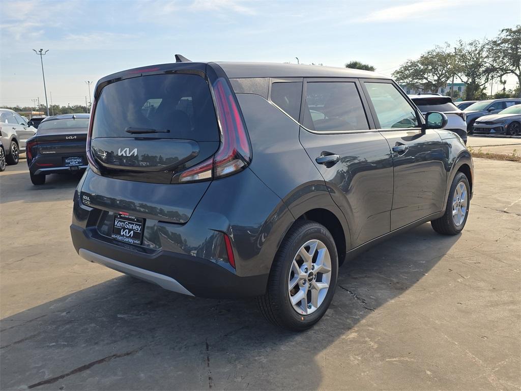 new 2025 Kia Soul car, priced at $18,844