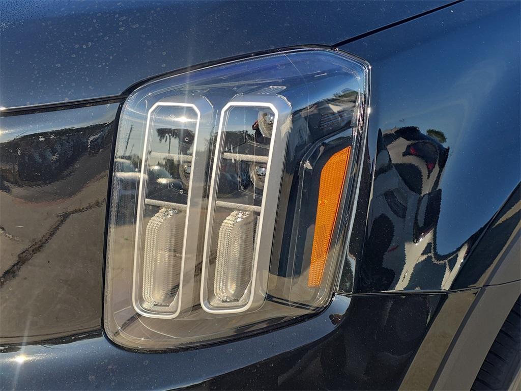 new 2025 Kia Telluride car, priced at $40,804