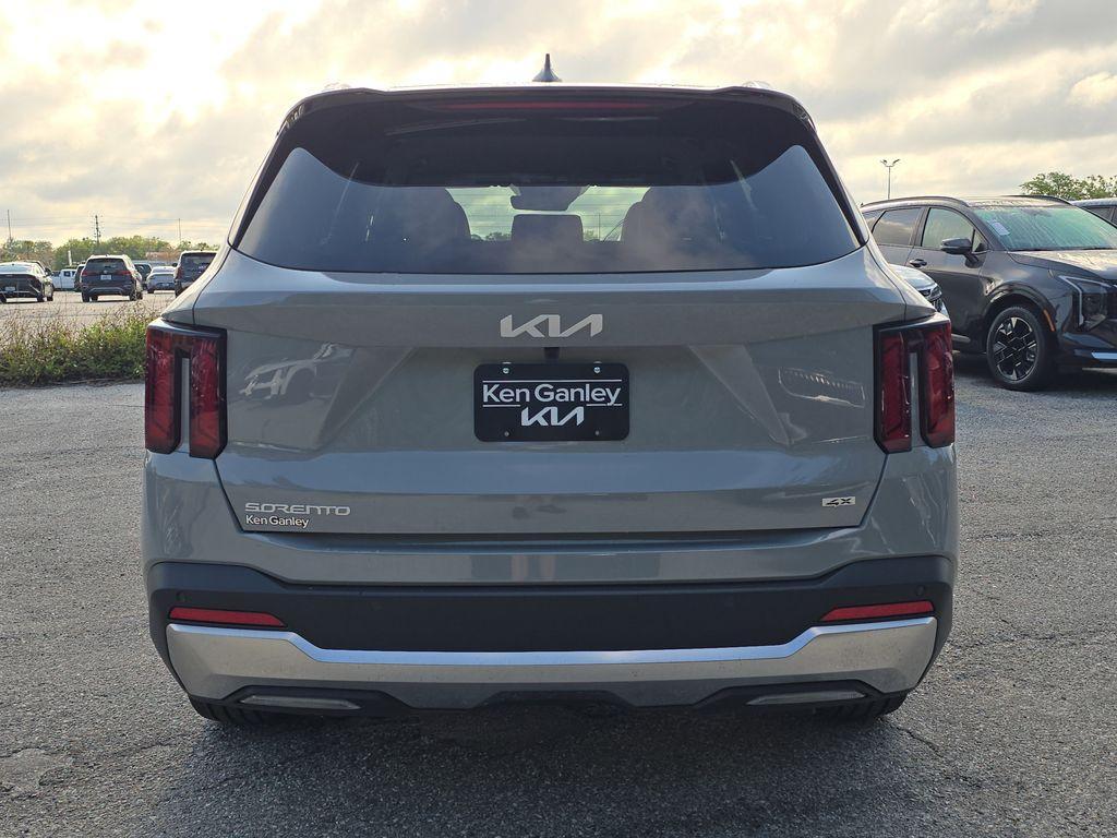 new 2026 Kia Sorento car, priced at $38,539