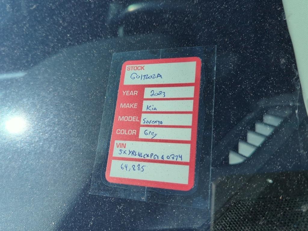 used 2023 Kia Sorento car, priced at $21,091
