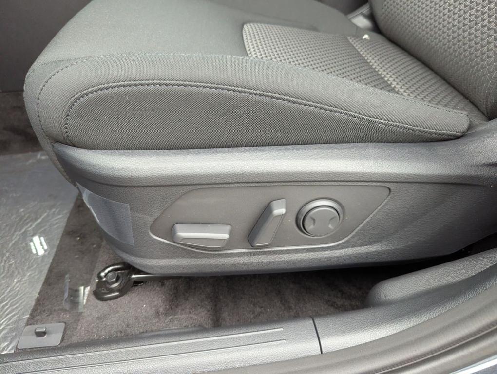 new 2026 Kia Sportage Hybrid car, priced at $29,830