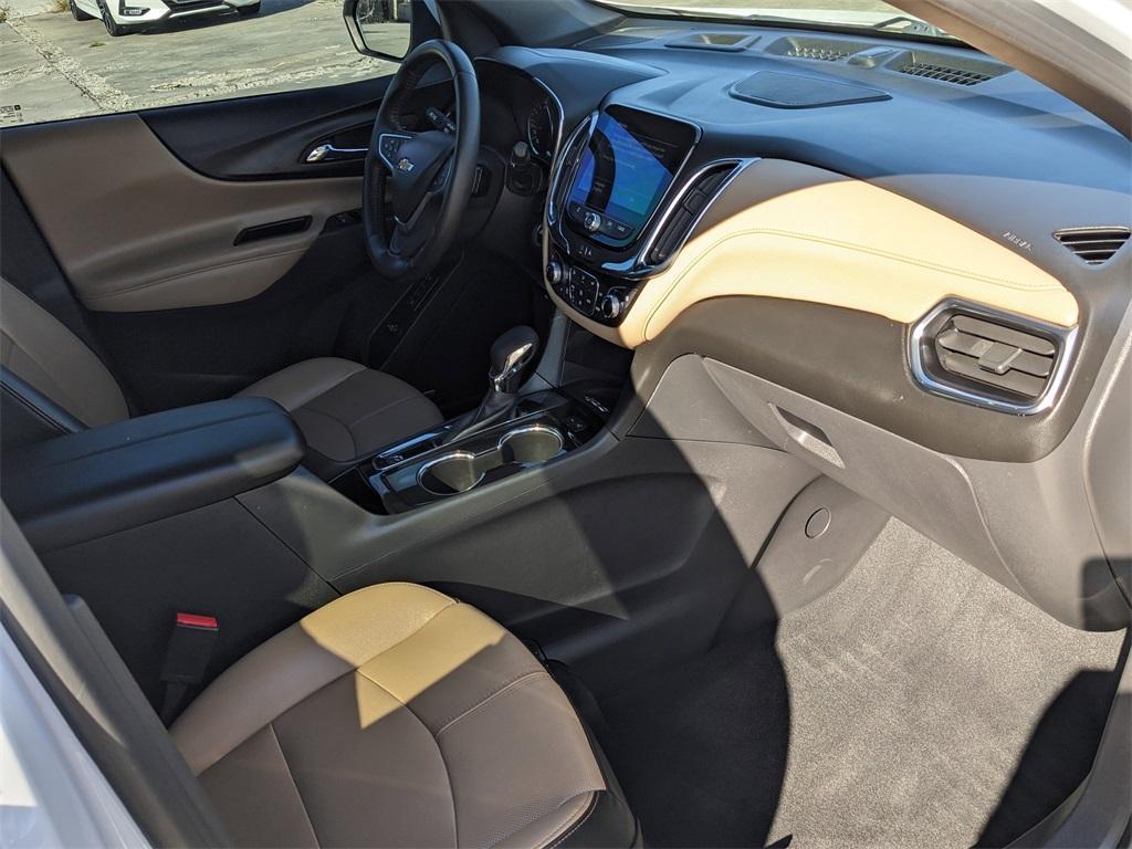 used 2022 Chevrolet Equinox car, priced at $20,894