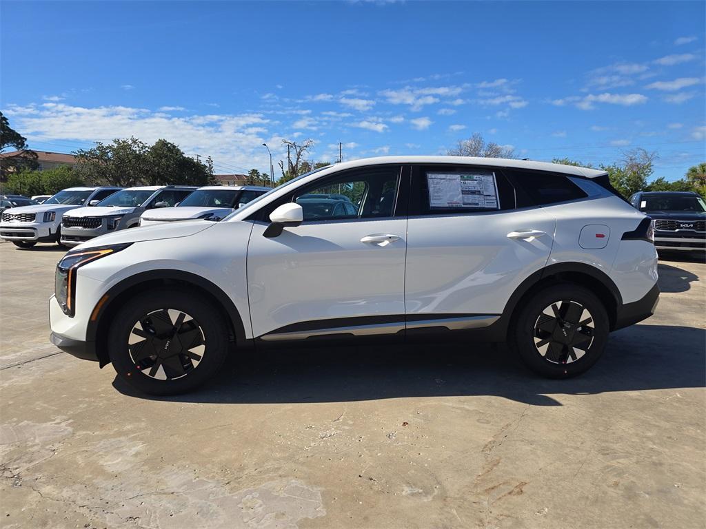 new 2026 Kia Sportage Hybrid car, priced at $27,910