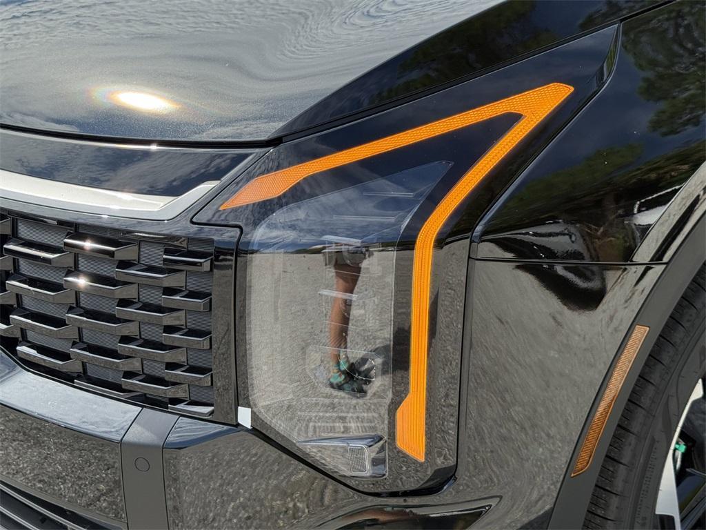 new 2026 Kia Sportage Hybrid car, priced at $29,884