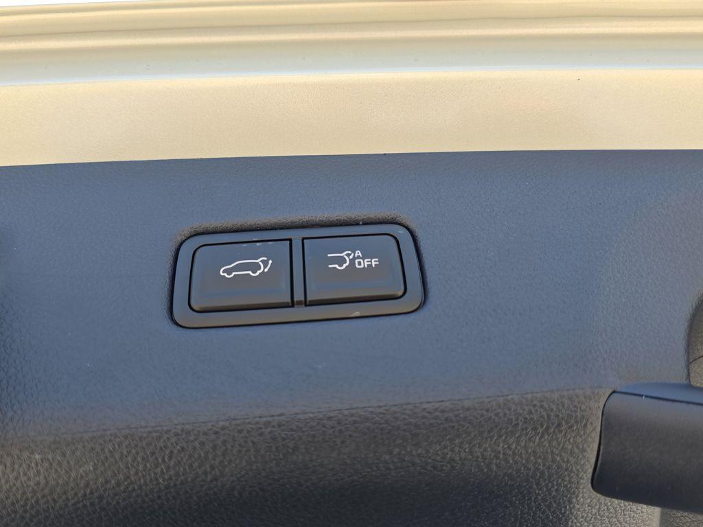 new 2026 Kia Carnival car, priced at $52,306