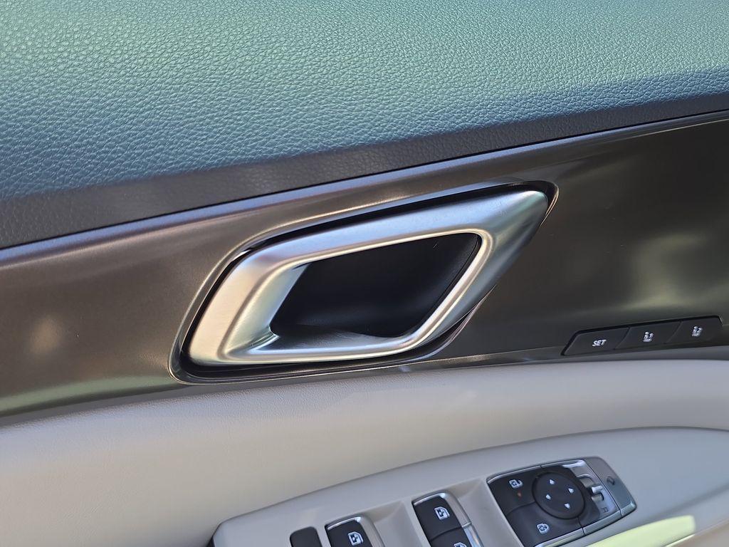 new 2026 Kia Carnival car, priced at $52,306