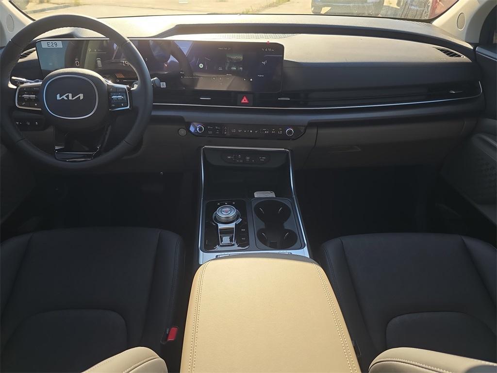 new 2026 Kia Carnival Hybrid car, priced at $42,582