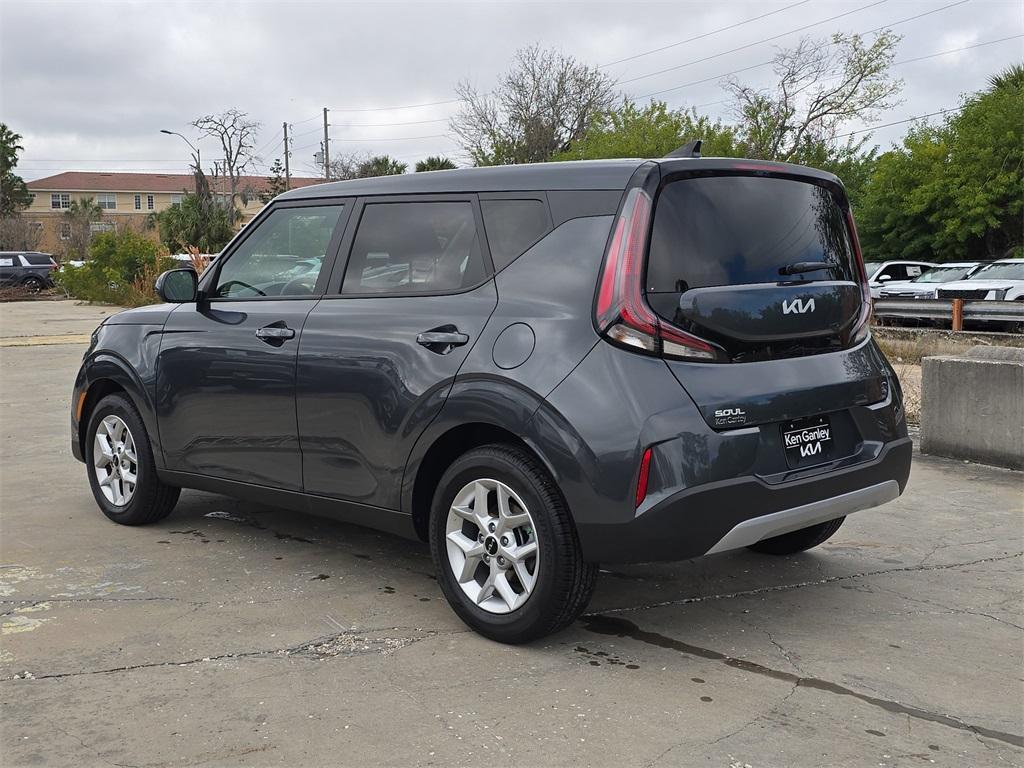 used 2025 Kia Soul car, priced at $18,192