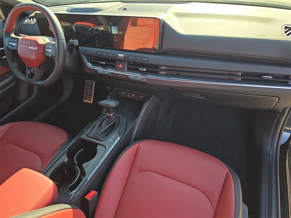 new 2025 Kia K4 car, priced at $27,944