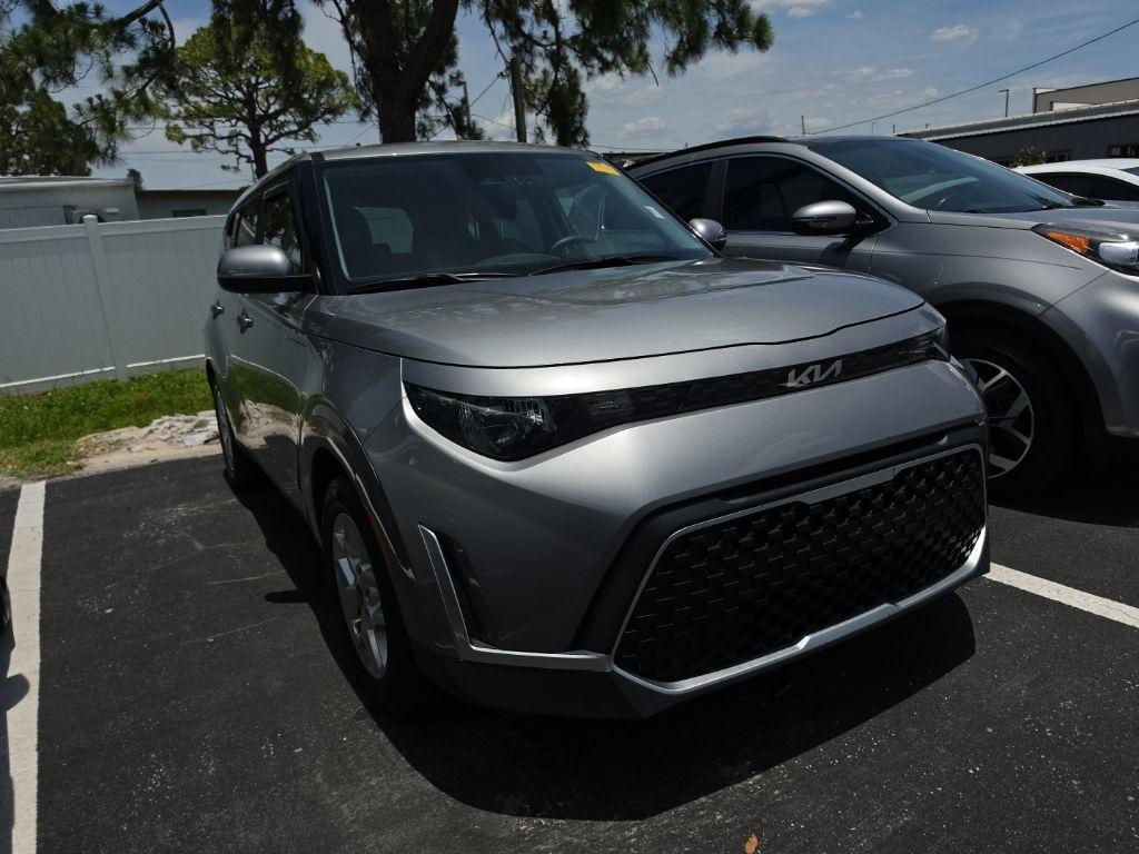 used 2023 Kia Soul car, priced at $19,384