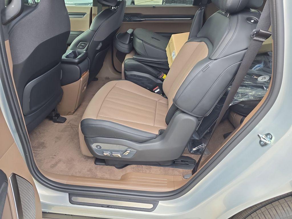 new 2026 Kia EV9 car, priced at $61,500