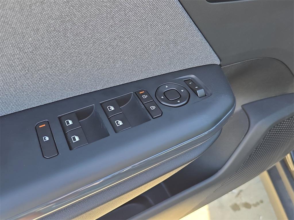 new 2025 Kia K4 car, priced at $23,886