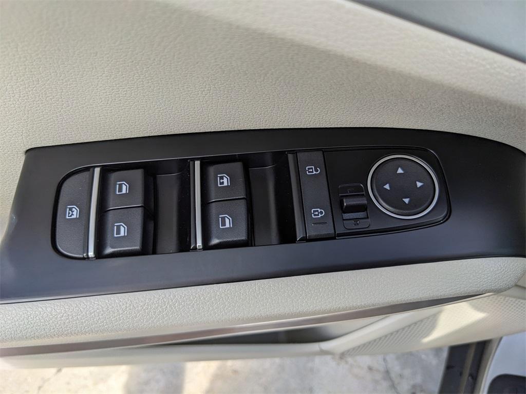 used 2025 Kia Soul car, priced at $18,342