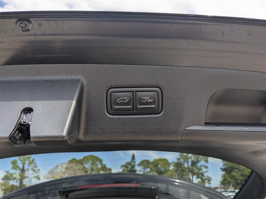 used 2025 Kia Telluride car, priced at $46,391