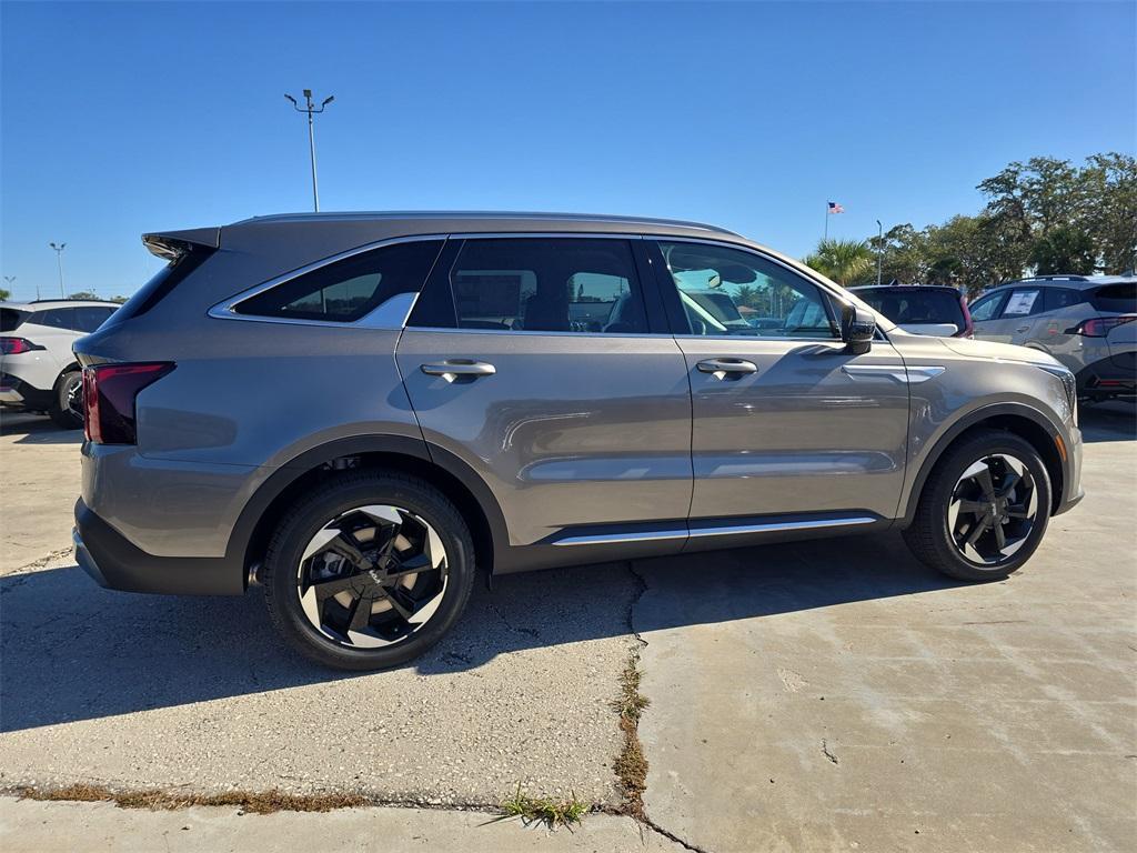 new 2026 Kia Sorento Hybrid car, priced at $35,911