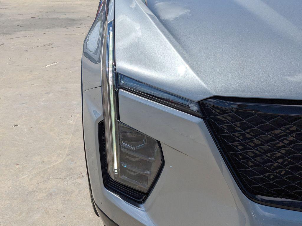 used 2024 Cadillac XT4 car, priced at $34,795