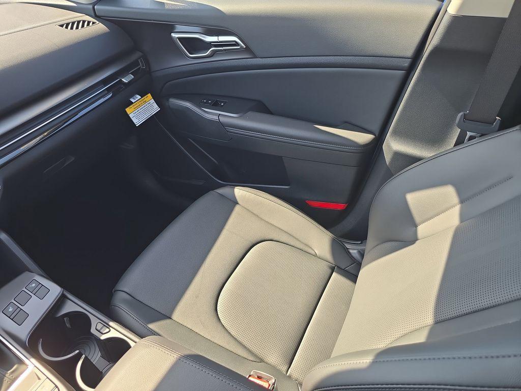 new 2026 Kia Sportage car, priced at $30,151