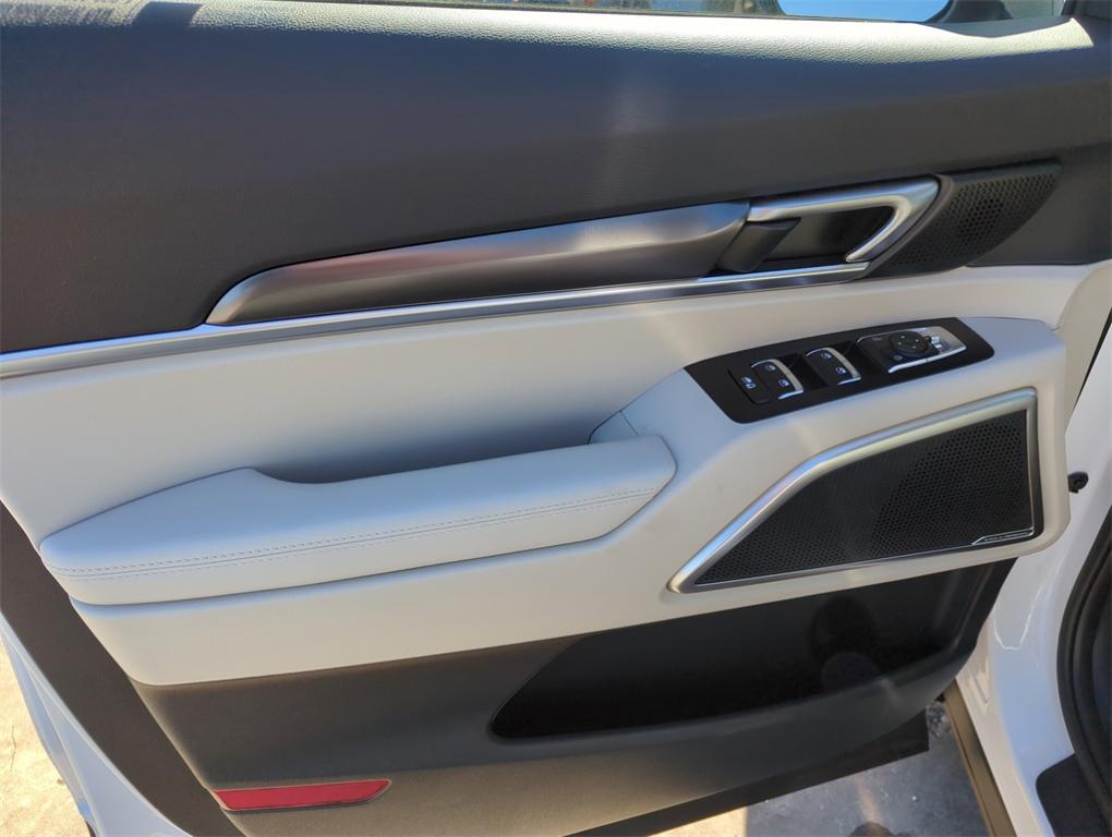 new 2025 Kia Telluride car, priced at $40,916